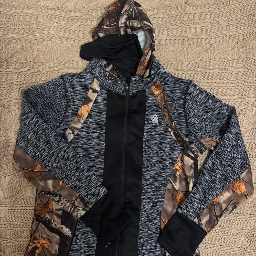 Woman’s Legendary white tail jacket camo